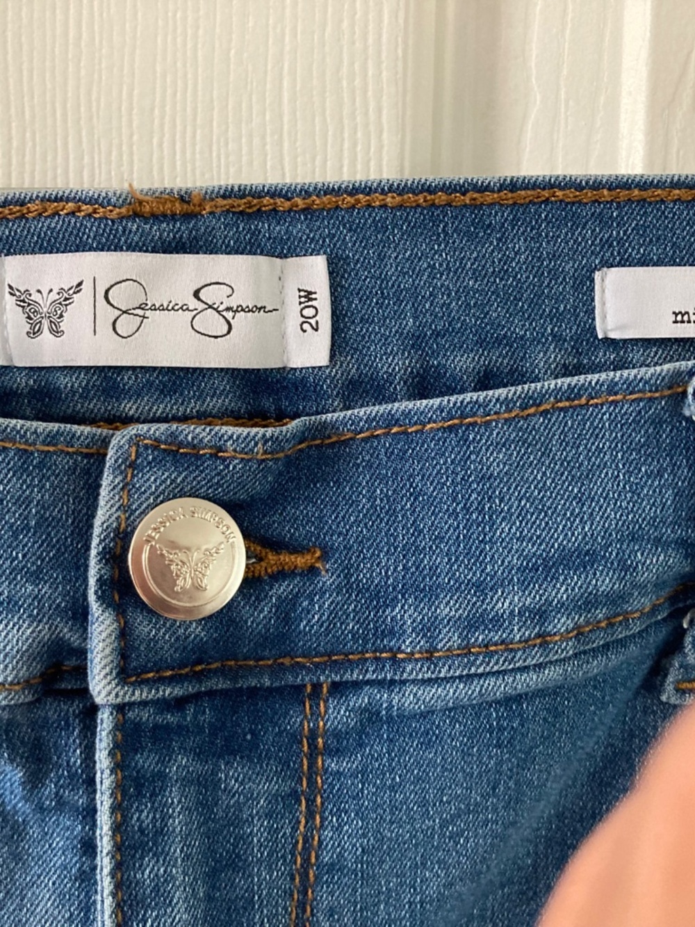 Jessica Simpson Jeans - Picture 2 of 5